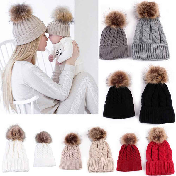 1pc Women's Fashion Style Knit Hat And Scarf Combination With Pom